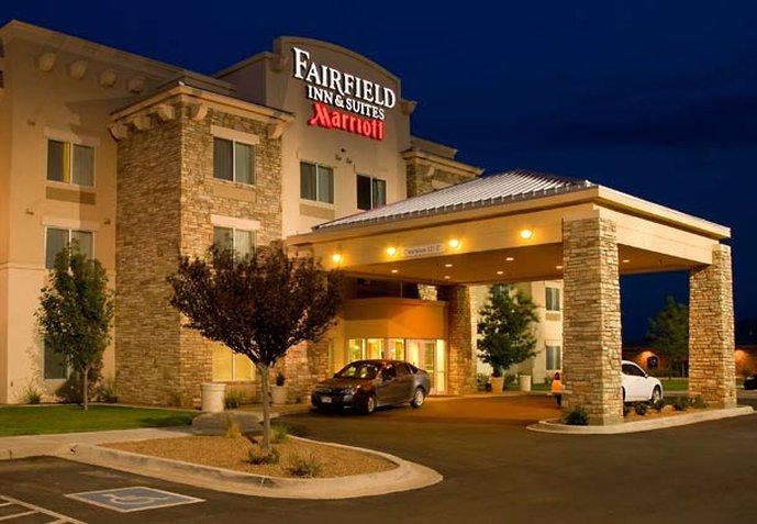 Fairfield Inn & Suites Clovis Bagian luar foto