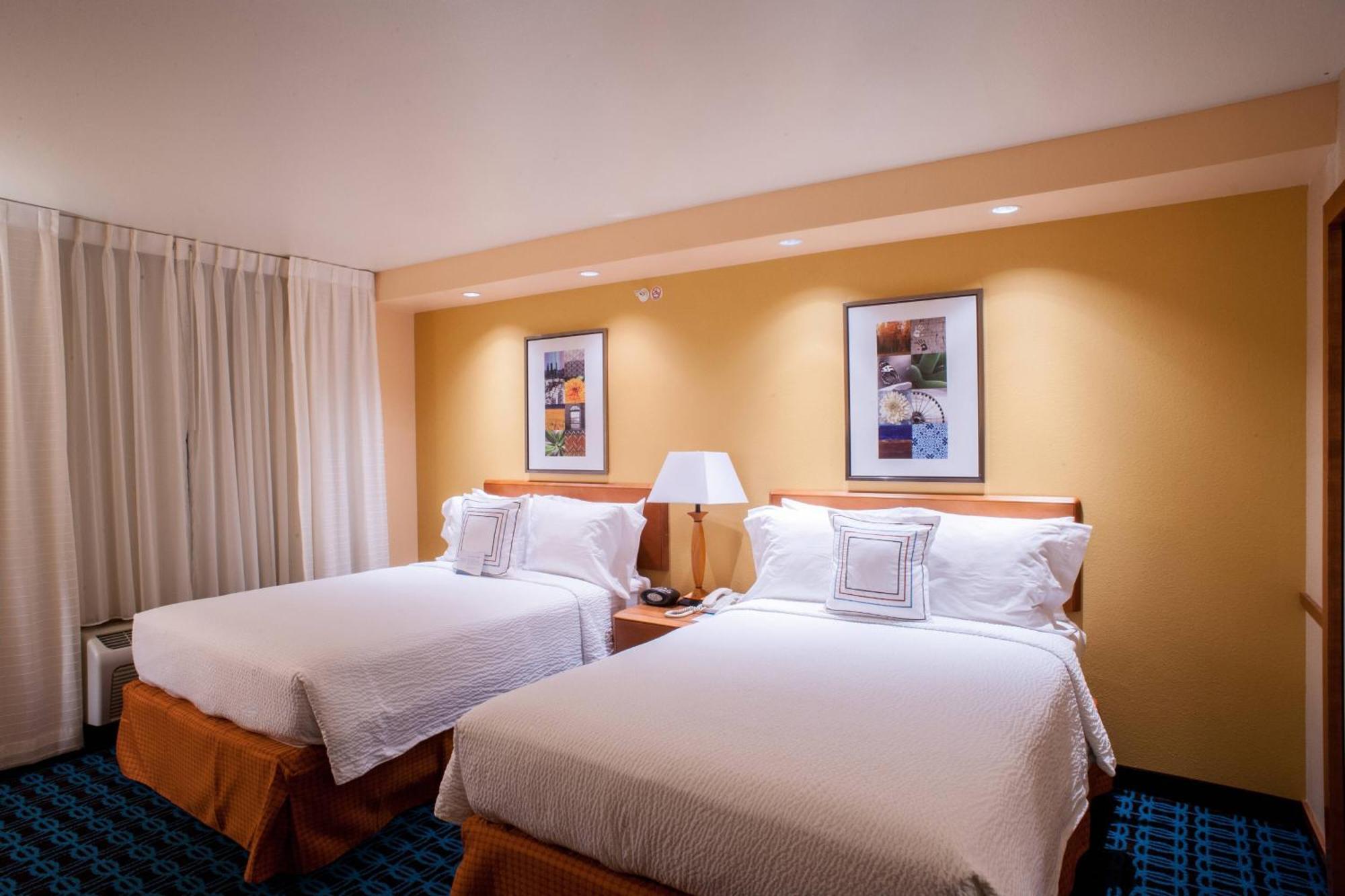 Fairfield Inn & Suites Clovis Bagian luar foto