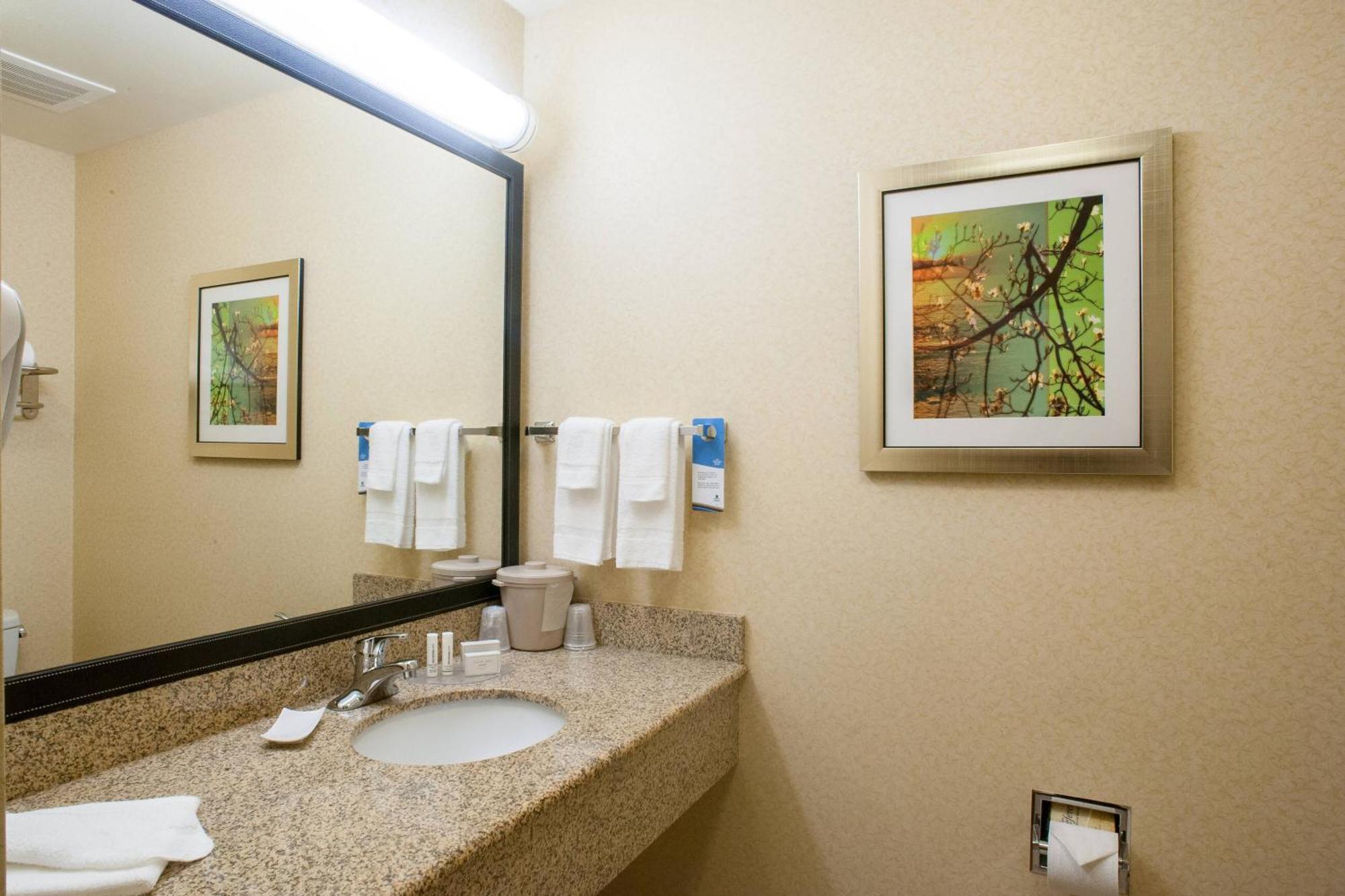 Fairfield Inn & Suites Clovis Bagian luar foto